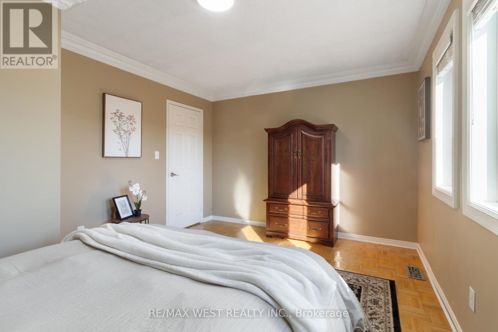 81 Purcell Crescent, Vaughan, Ontario  L6A 3C6 - Photo 22 - N12761308