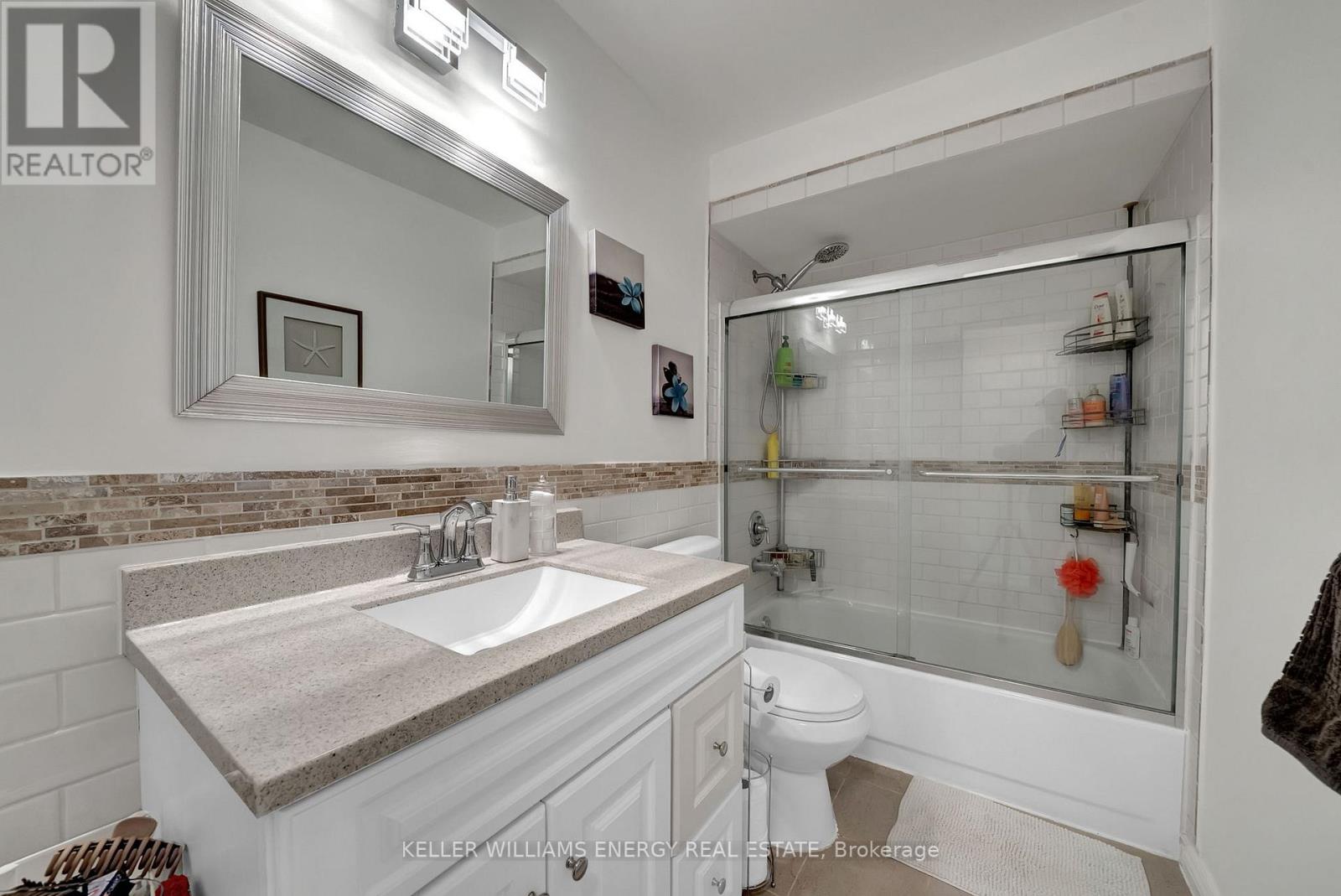 16 Creekwood Crescent, Whitby, Ontario  L1R 2K3 - Photo 30 - E12761400