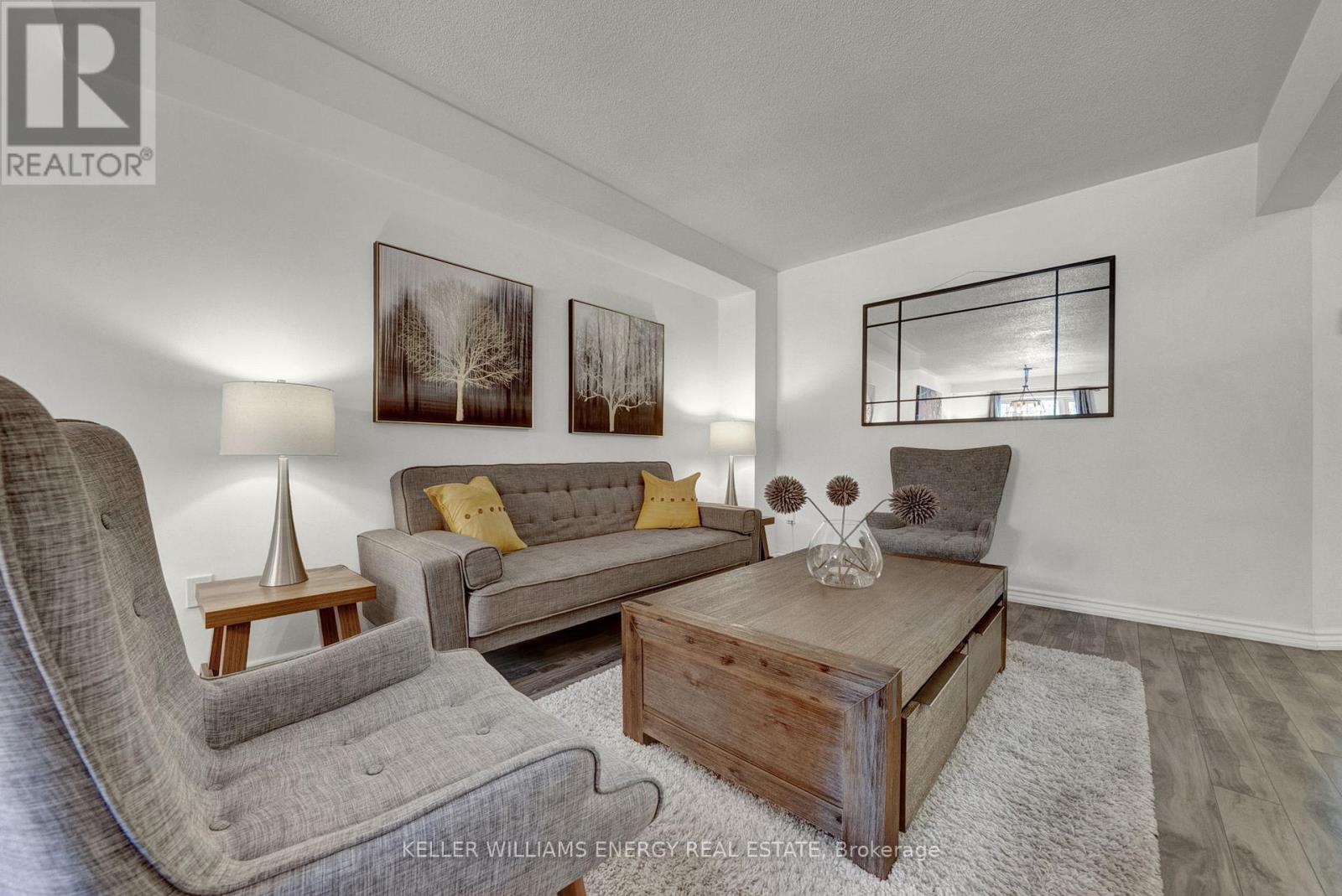 16 Creekwood Crescent, Whitby, Ontario  L1R 2K3 - Photo 10 - E12761400