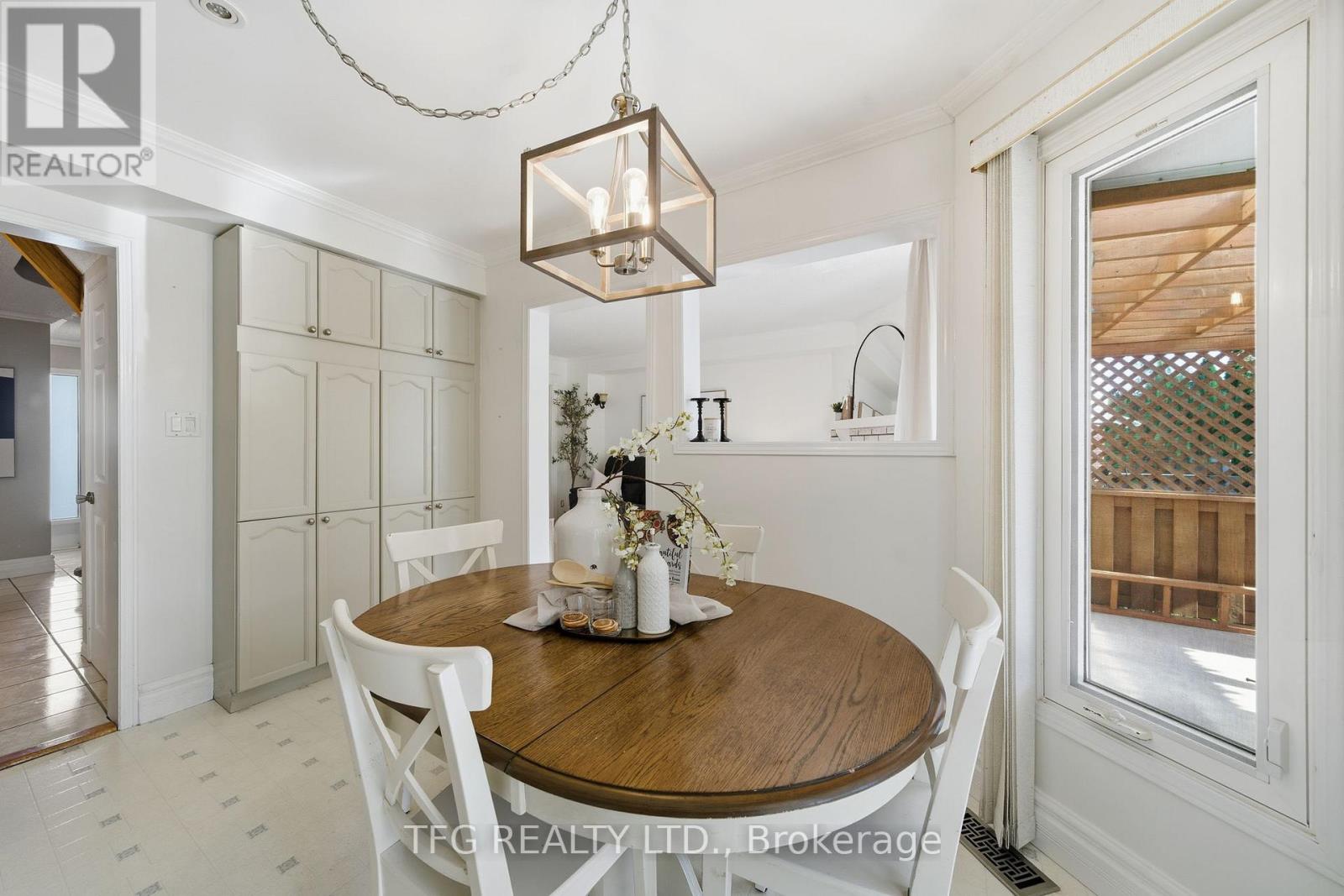 705 Carlisle Street, Cobourg, Ontario  K9A 5E4 - Photo 12 - X12467083