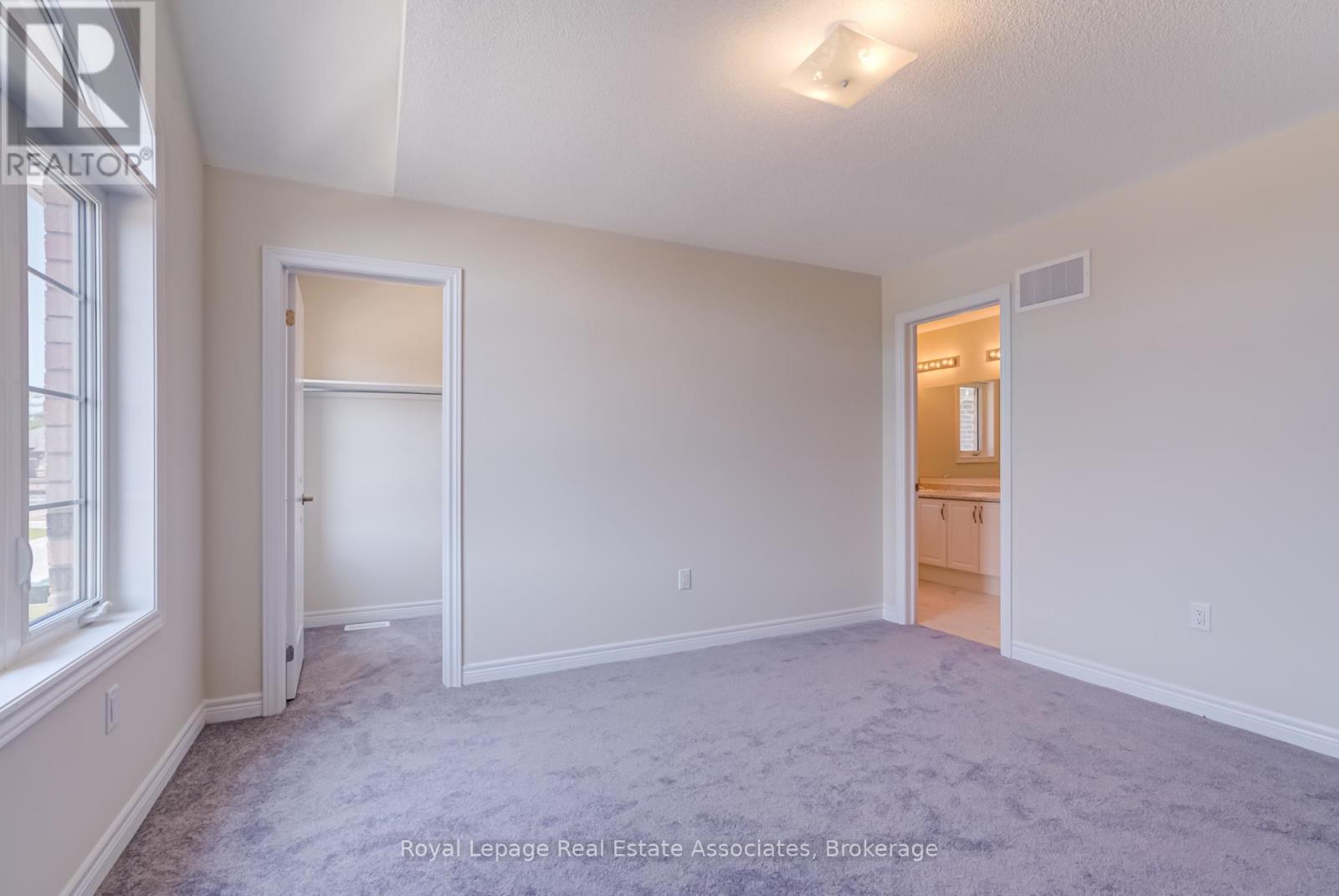 29 John Dallimore Drive, Georgina, Ontario  L4P 0S6 - Photo 23 - N12761452