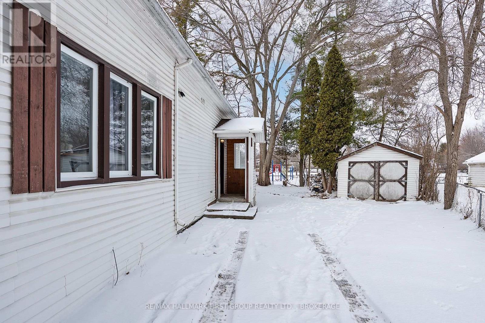 4069 Bath Road, Kingston, Ontario  K7M 4Y6 - Photo 3 - X12627254