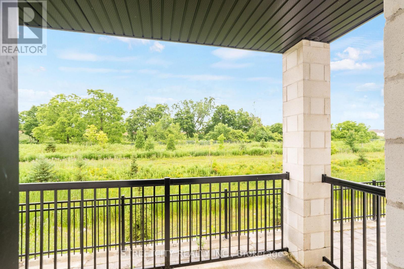 964 West Village Square, London North, Ontario  N6H 0J7 - Photo 6 - X12679572