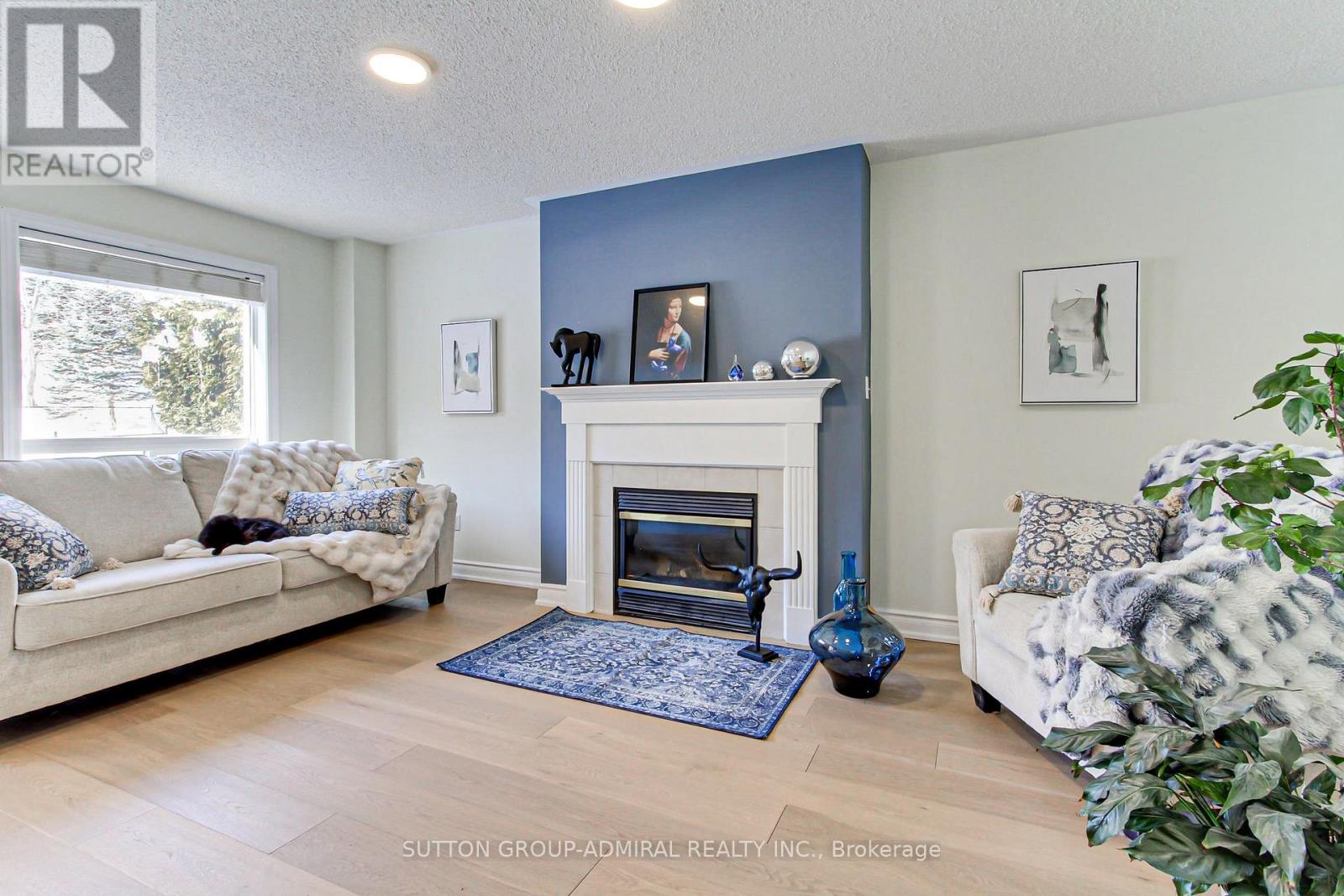 87 Stemmle Drive, Aurora, Ontario  L4G 6N4 - Photo 5 - N12761466