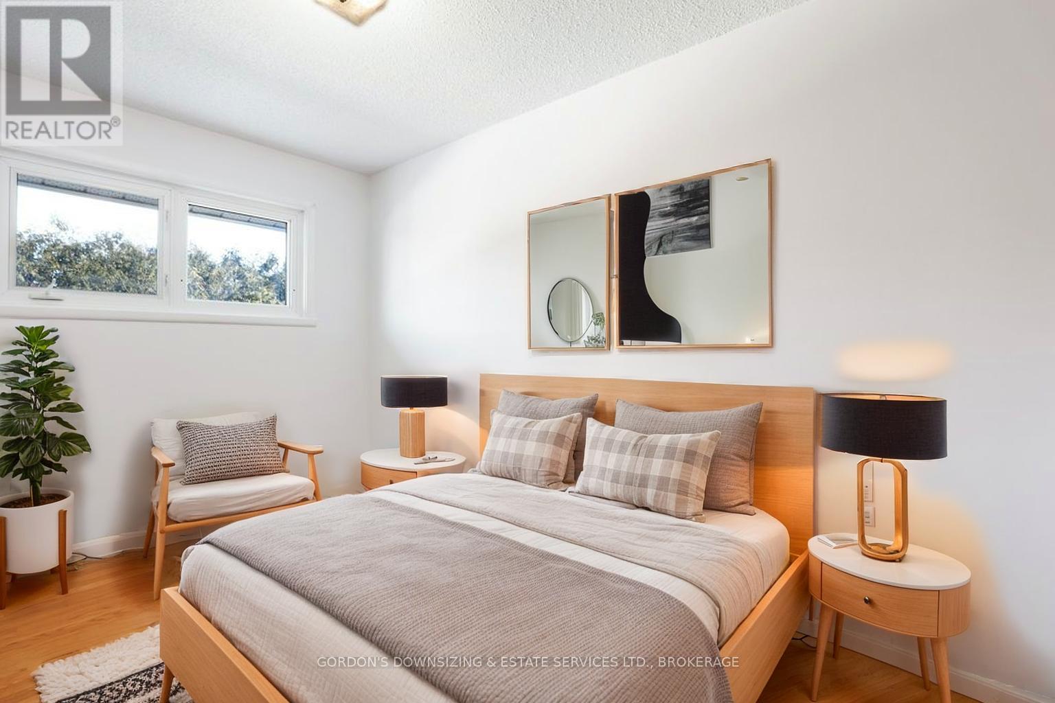 7 Attwood Crescent, Ottawa, Ontario  K2E 5B1 - Photo 21 - X12760676