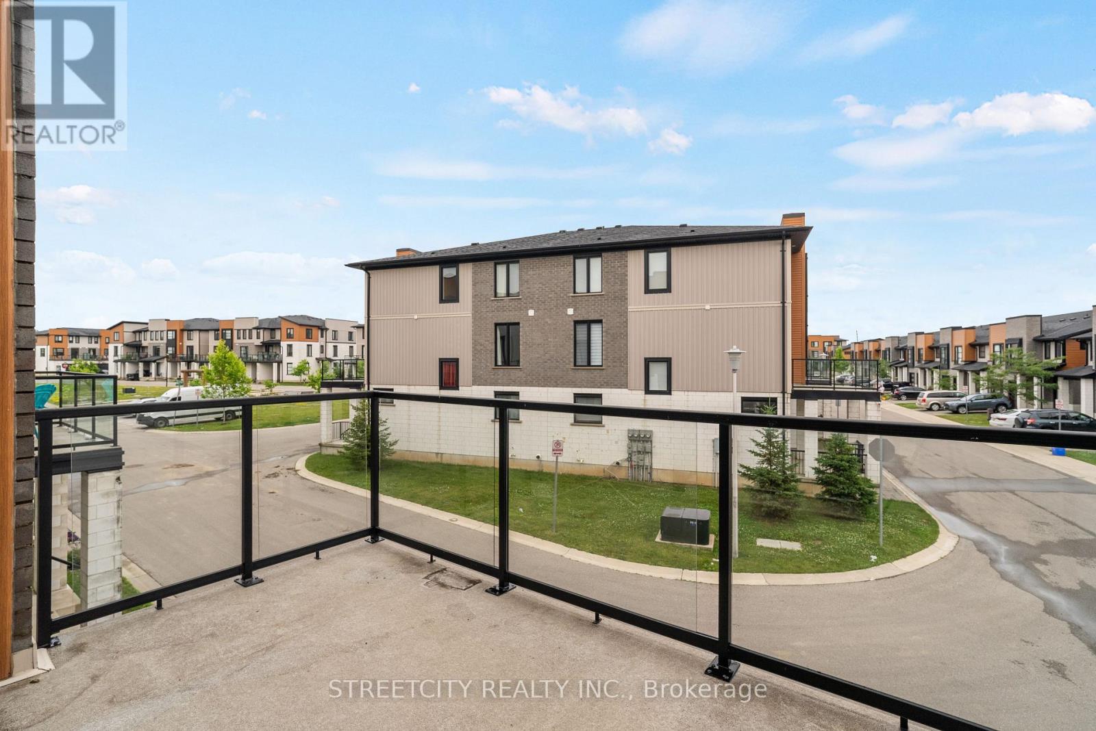 964 West Village Square, London North, Ontario  N6H 0J7 - Photo 15 - X12760804