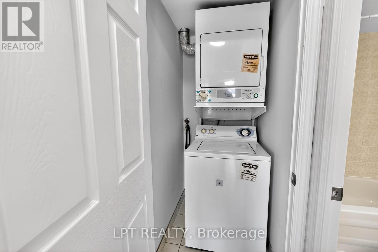 501 - 51 Baffin Court, Richmond Hill, Ontario  L4B 4P6 - Photo 20 - N12761496