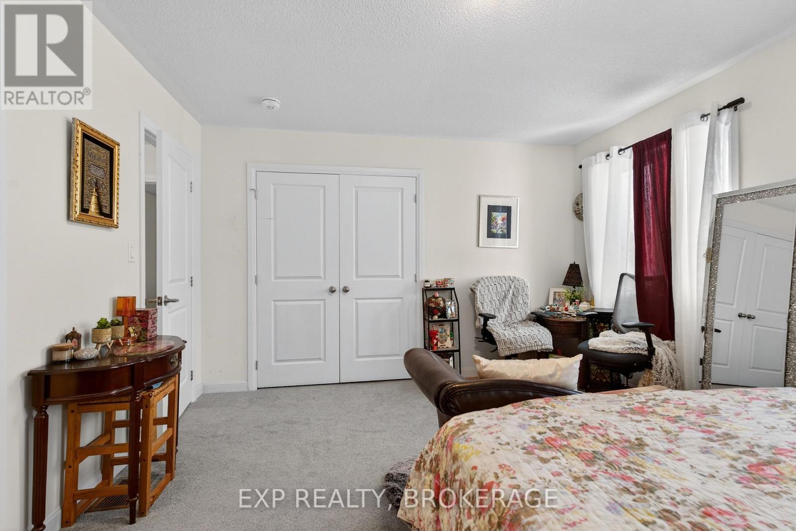 54 Oakmont Drive, Loyalist, Ontario  K0H 1G0 - Photo 23 - X12761026