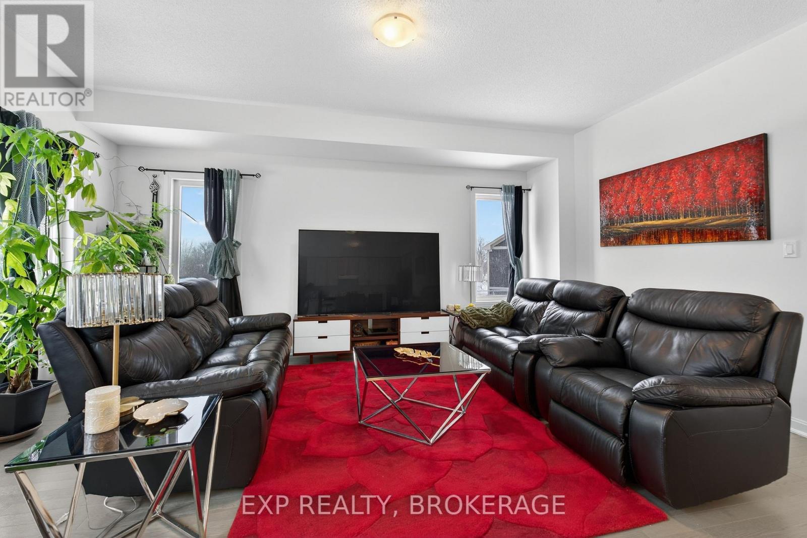 54 Oakmont Drive, Loyalist, Ontario  K0H 1G0 - Photo 5 - X12761026