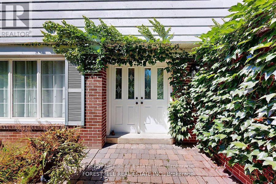 20 Thurgate Crescent, Markham, Ontario  L3T 4G3 - Photo 3 - N12761510