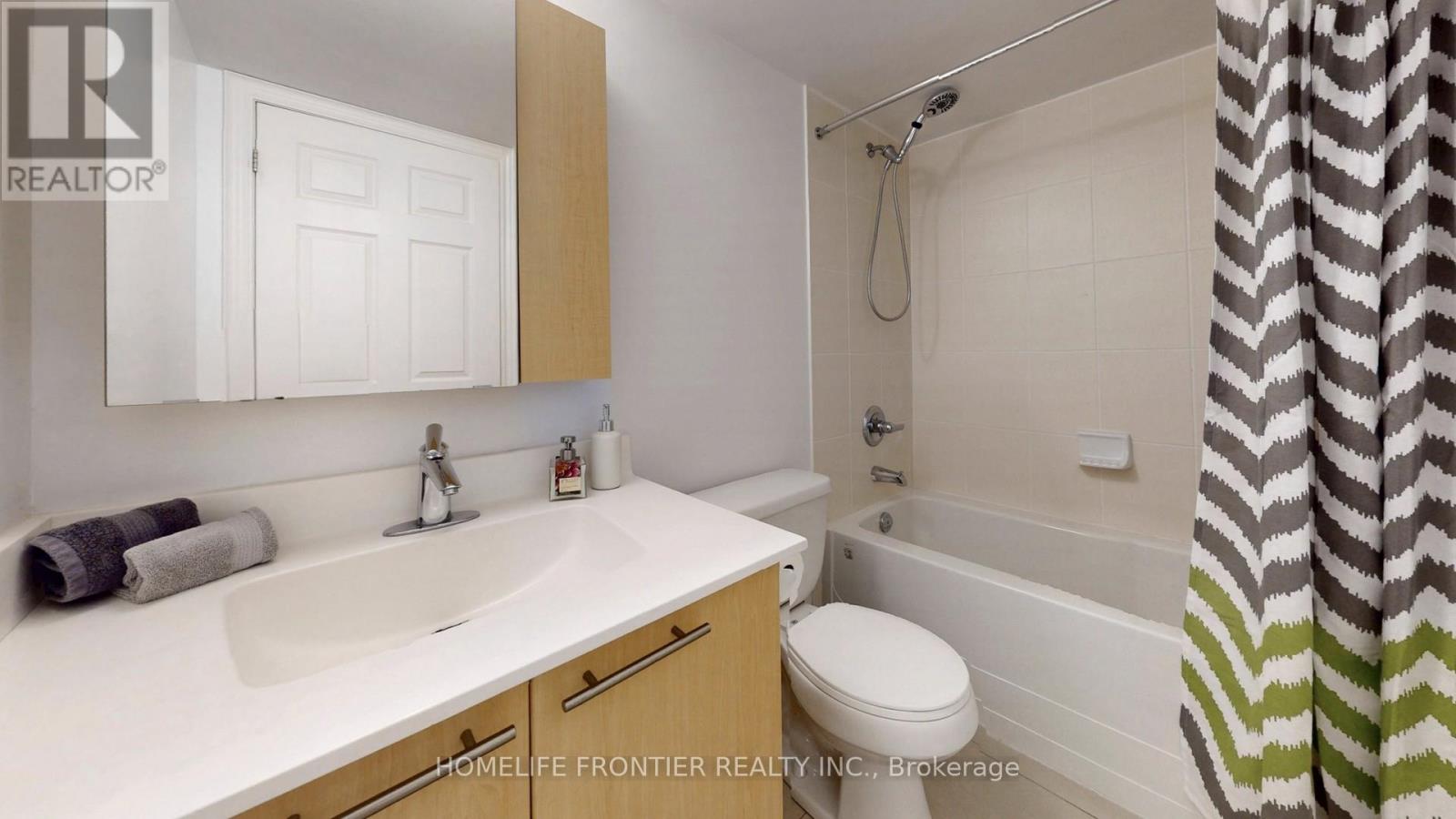 908 - 37 Galleria Parkway, Markham, Ontario  L3T 0A5 - Photo 14 - N12761560