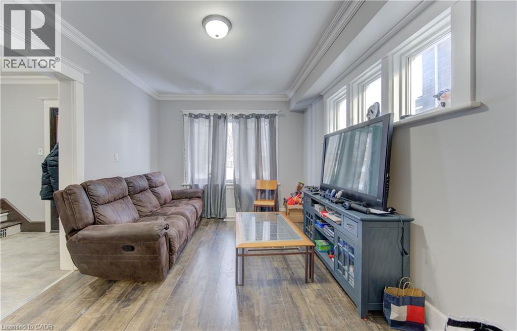 61 Waterloo Street, Kitchener, Ontario  N2H 3V1 - Photo 9 - 40803674