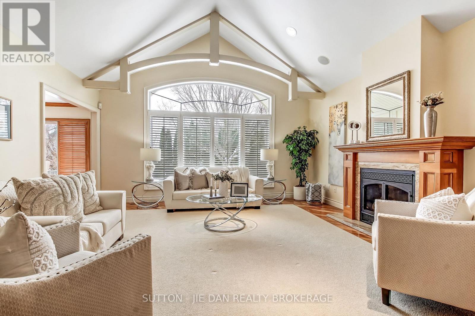 540 Mcgarrell Place, London North, Ontario  N6G 5J8 - Photo 5 - X12761186