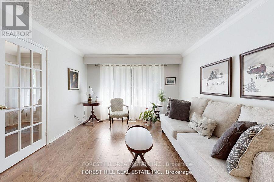 20 Thurgate Crescent, Markham, Ontario  L3T 4G3 - Photo 5 - N12761510