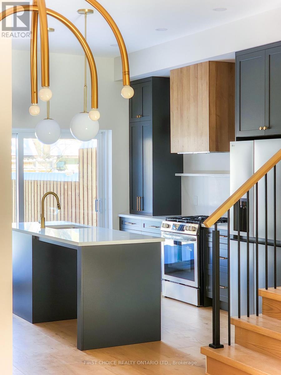 29 Third Avenue, Ottawa, Ontario  K1S 2J5 - Photo 13 - X12751180