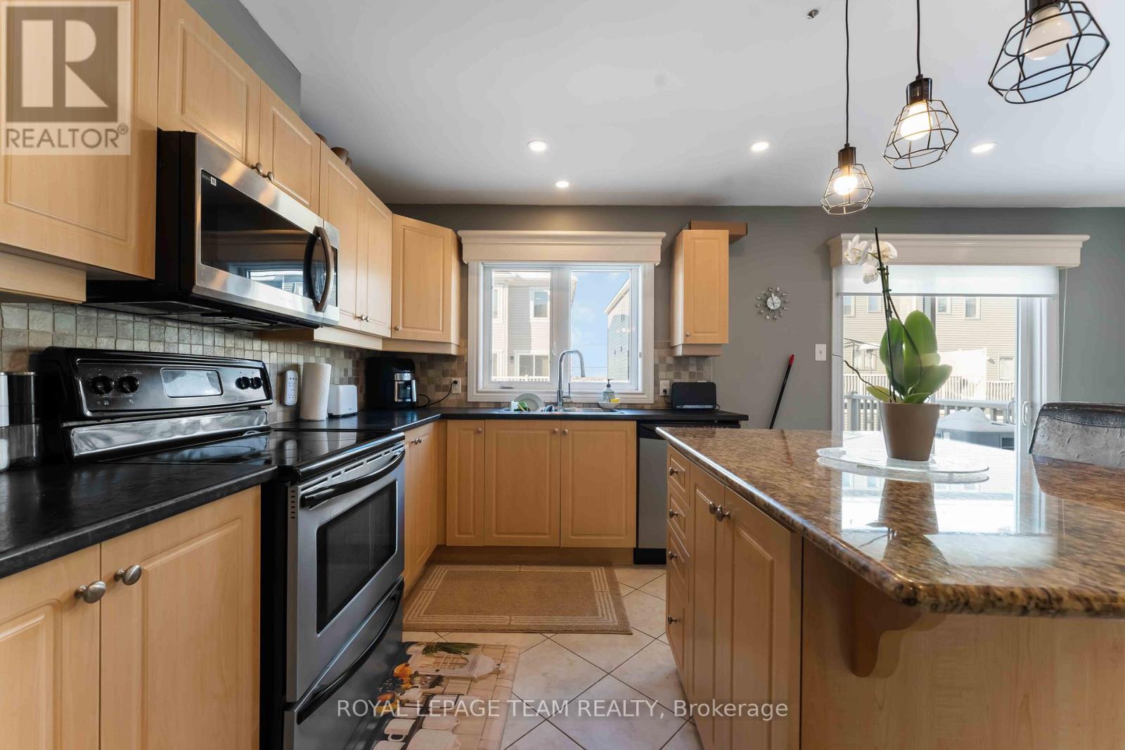 161 Harmattan Avenue, Ottawa, Ontario  K2S 0G3 - Photo 20 - X12740614