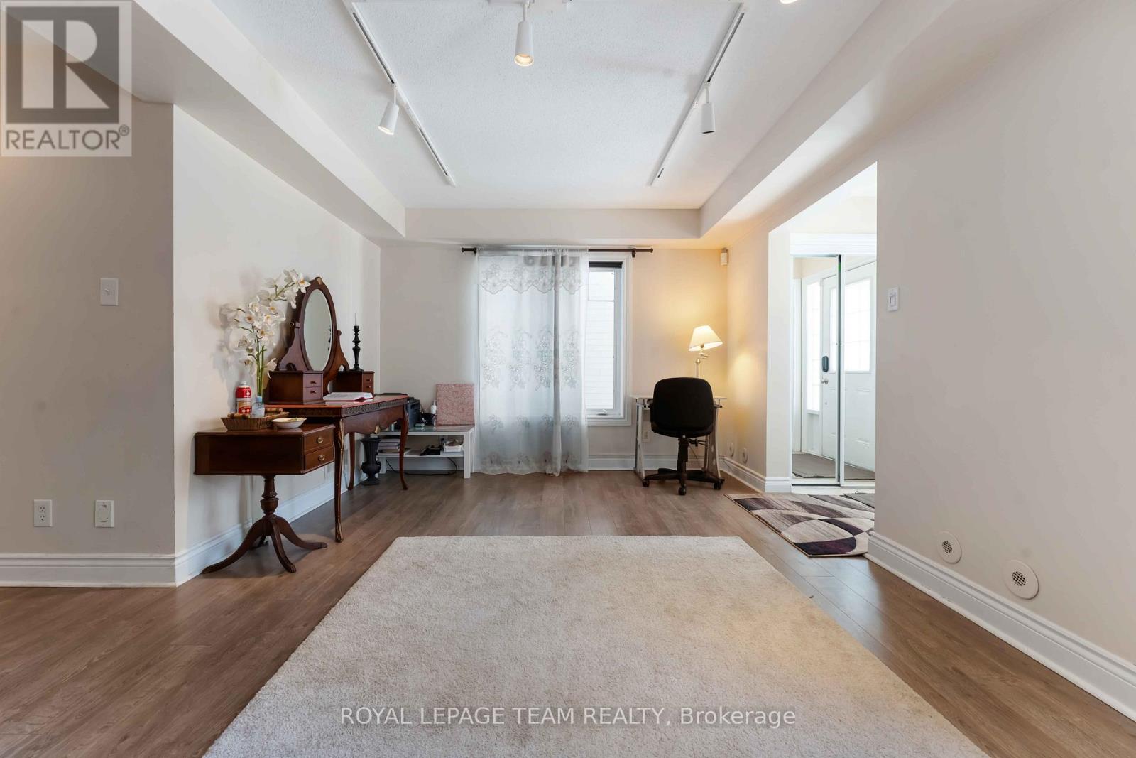 161 Harmattan Avenue, Ottawa, Ontario  K2S 0G3 - Photo 8 - X12740614