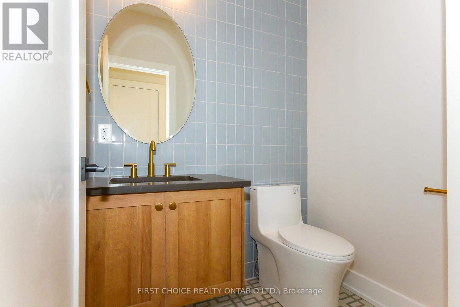 29 Third Avenue, Ottawa, Ontario  K1S 2J5 - Photo 5 - X12751180