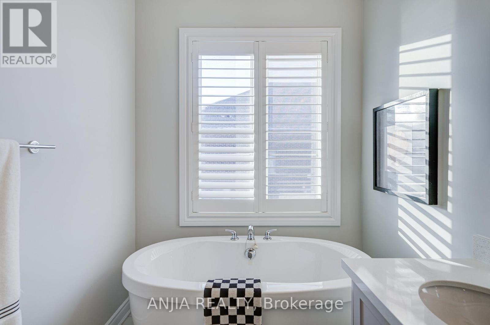 35 York Downs Boulevard, Markham, Ontario  L6C 3J6 - Photo 27 - N12761612