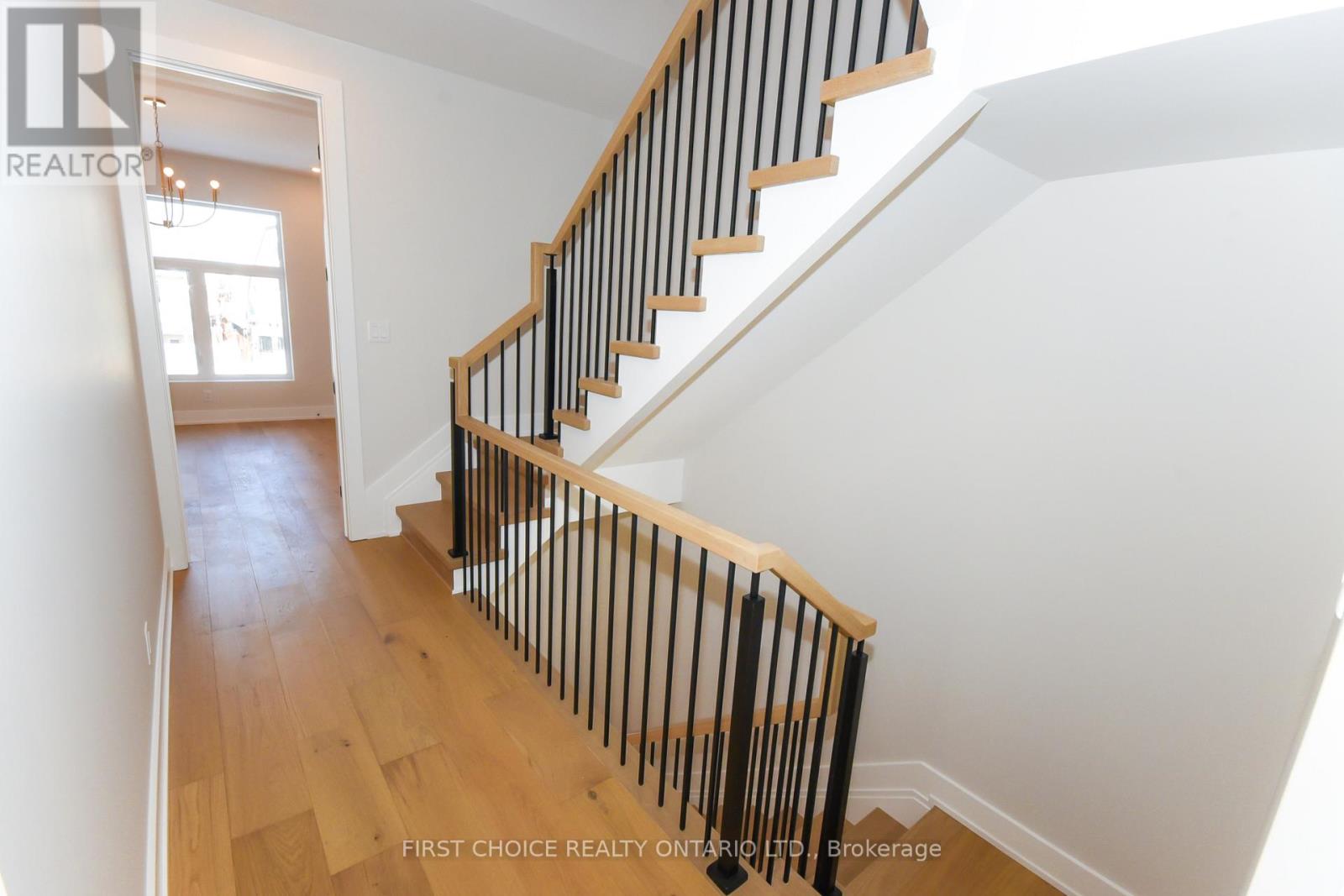 29 Third Avenue, Ottawa, Ontario  K1S 2J5 - Photo 28 - X12751180