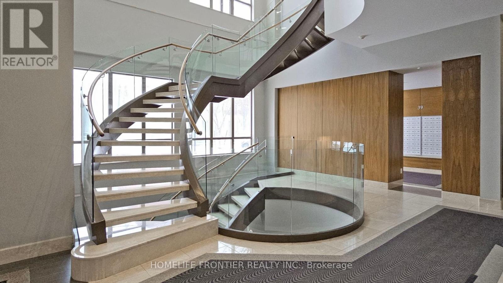 908 - 37 Galleria Parkway, Markham, Ontario  L3T 0A5 - Photo 30 - N12761560