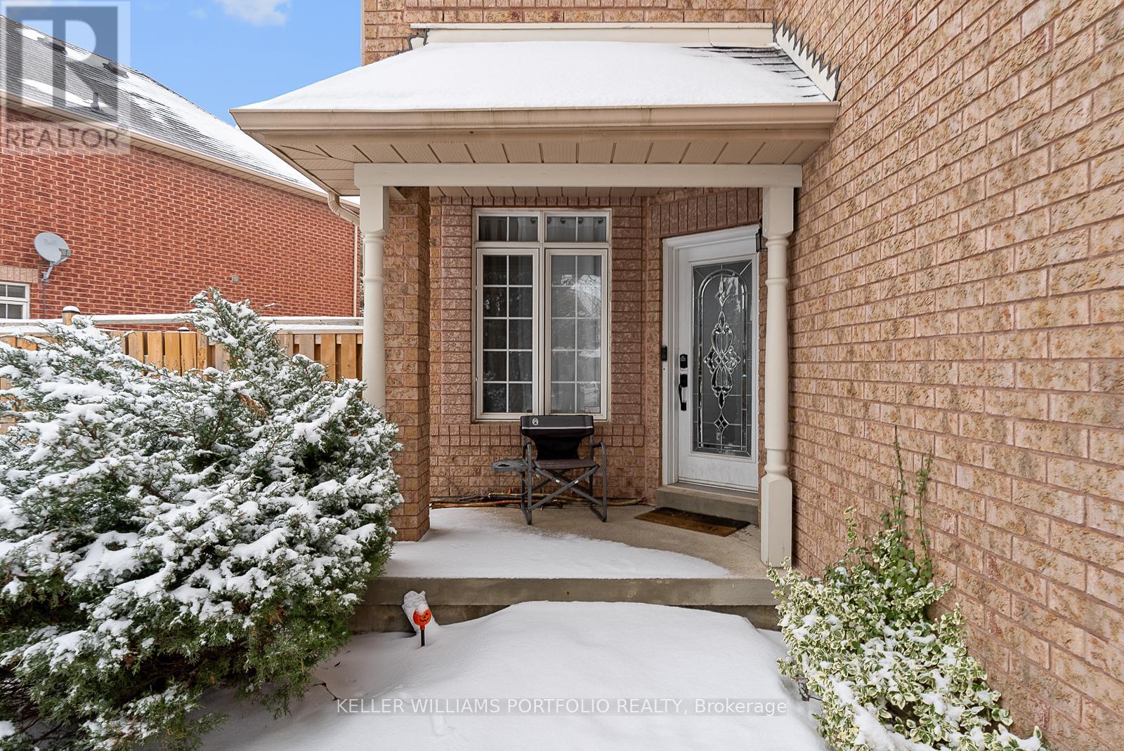 31 Craddock Street, Vaughan (Maple), Ontario  L6A 2R6 - Photo 5 - N12761650