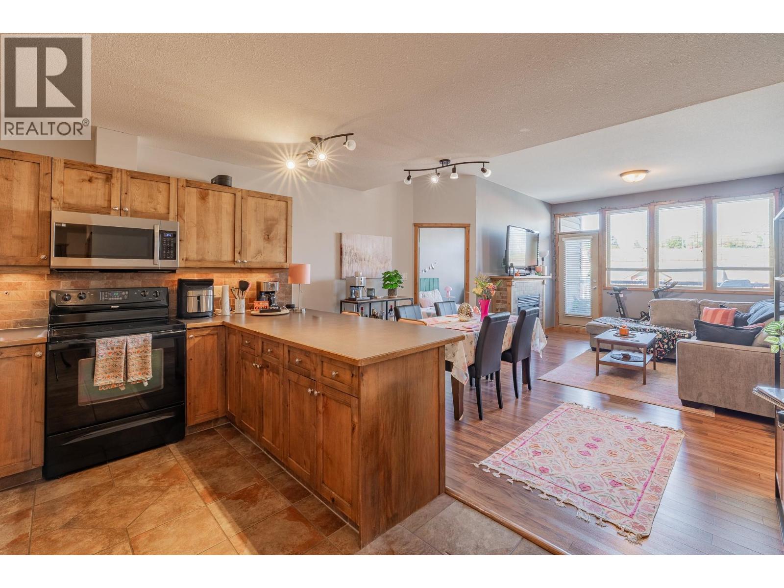 519 13th Street Unit# 4, Invermere, British Columbia