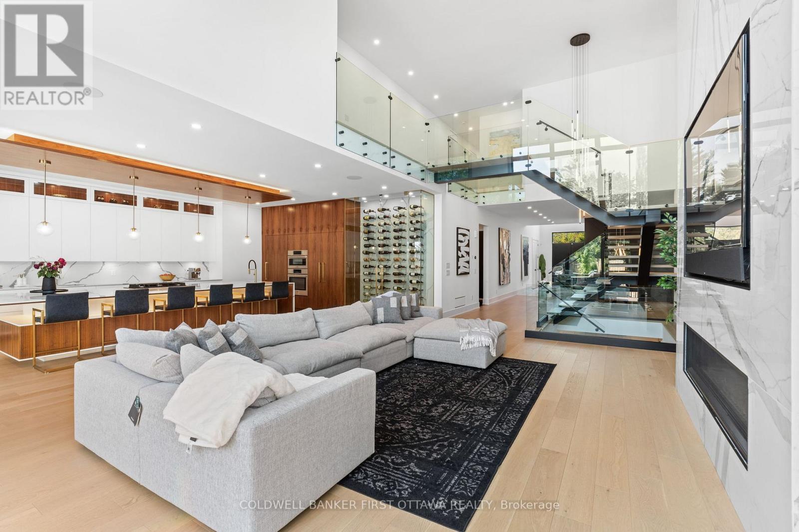 1124 Normandy Crescent, Ottawa, Ontario  K2E 5A4 - Photo 13 - X12761080