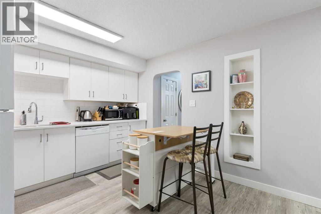 1826 34 Avenue Sw, Calgary, Alberta  T2T 2B8 - Photo 37 - A2263094