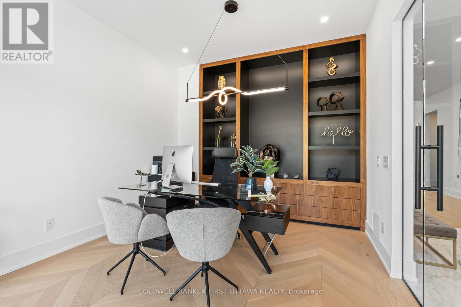 1124 Normandy Crescent, Ottawa, Ontario  K2E 5A4 - Photo 6 - X12761080