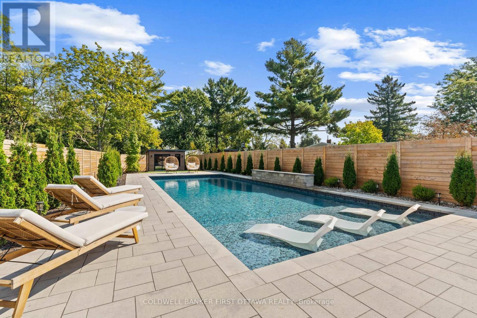 1124 Normandy Crescent, Ottawa, Ontario  K2E 5A4 - Photo 38 - X12761080