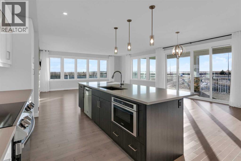 22 Pipit Glen, Rural Rocky View County, Alberta  T3Z 0C9 - Photo 3 - A2280126