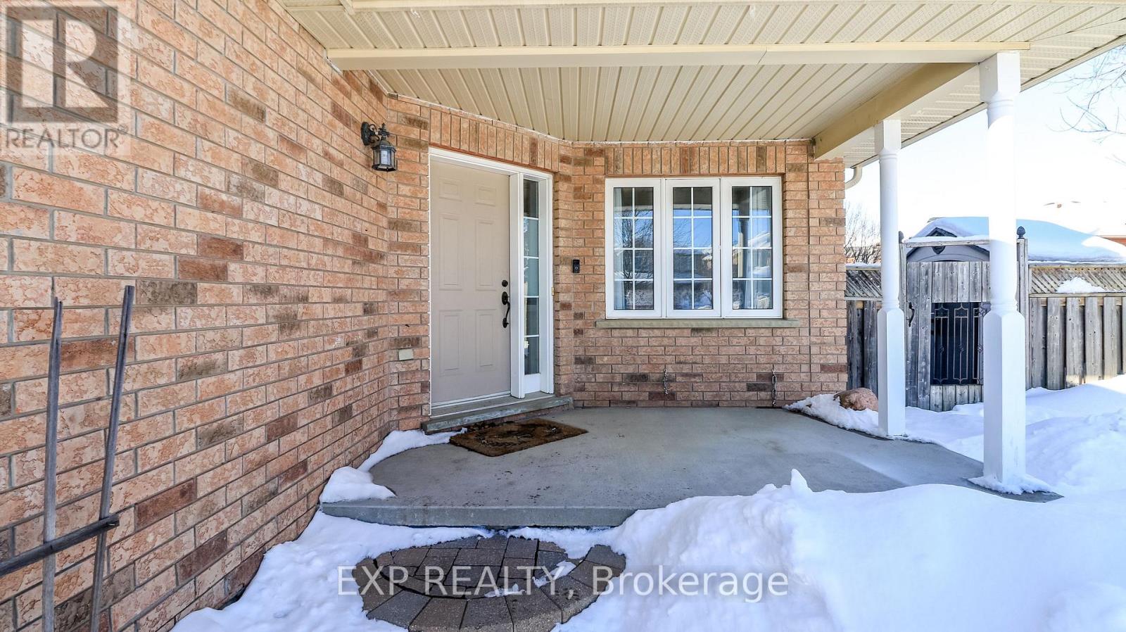 40 Benjamin Lane, Barrie, Ontario  L4N 0S2 - Photo 4 - S12761212