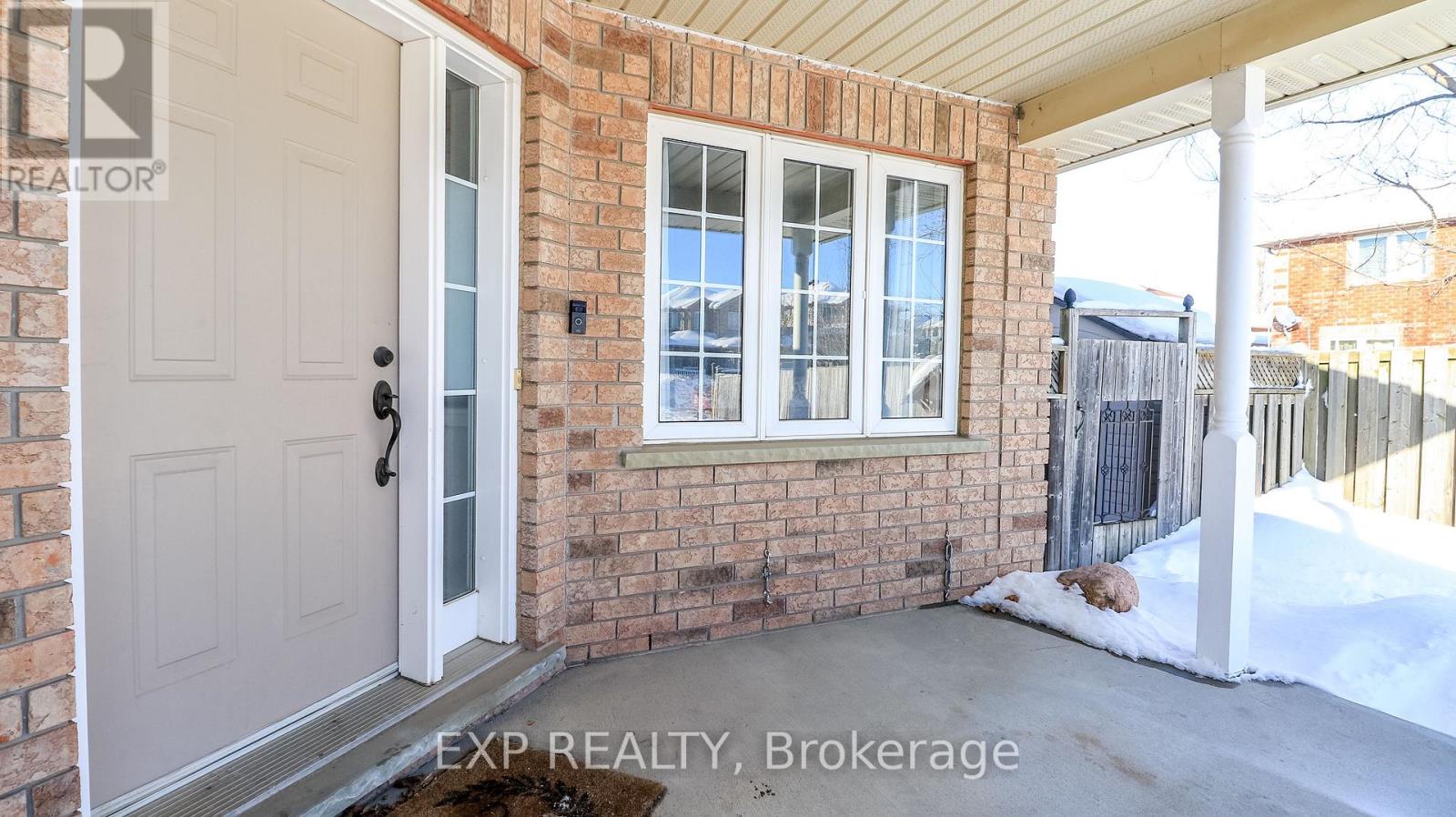 40 Benjamin Lane, Barrie, Ontario  L4N 0S2 - Photo 5 - S12761212