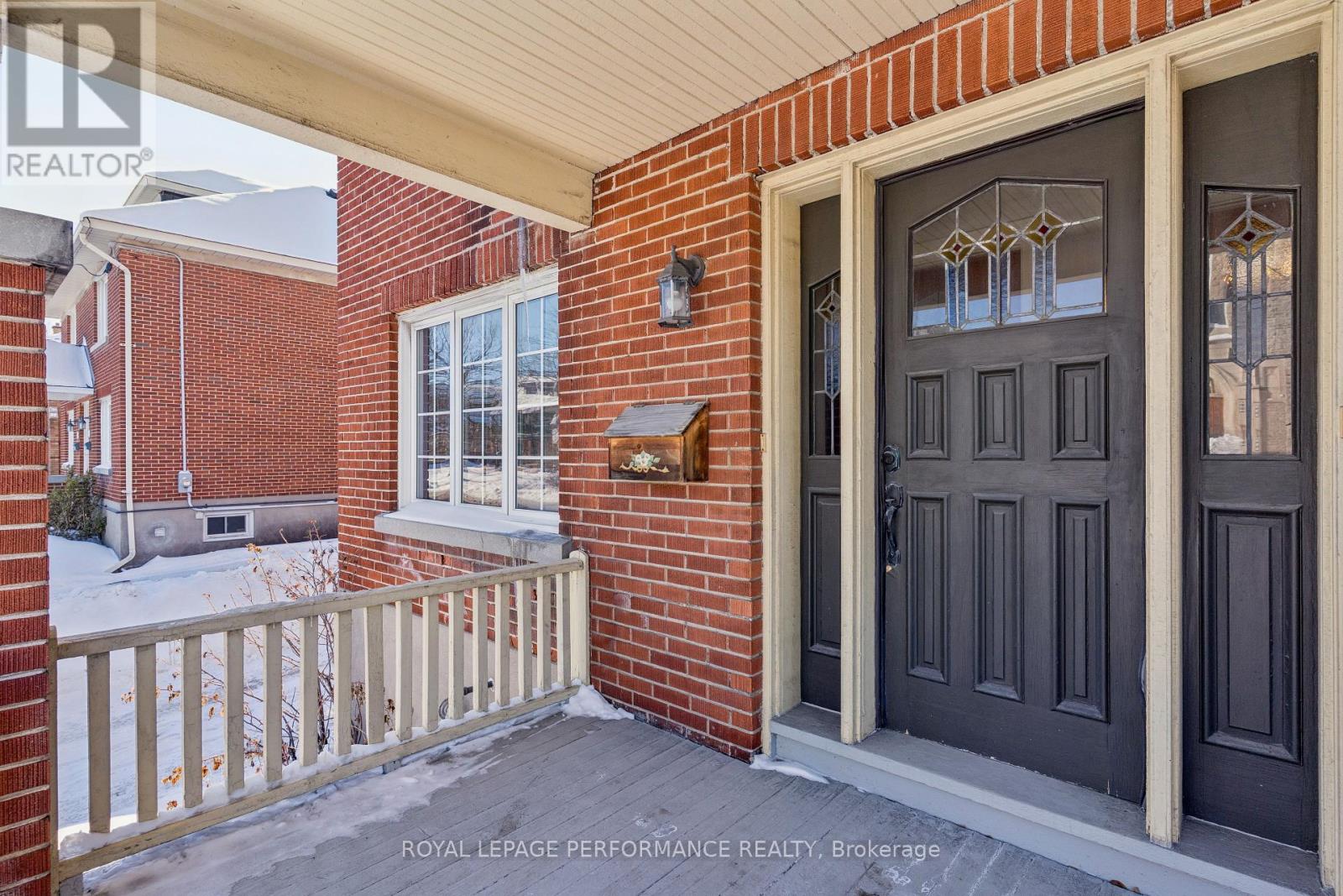 544 Parkdale Avenue, Ottawa, Ontario  K1Y 1H8 - Photo 3 - X12761318