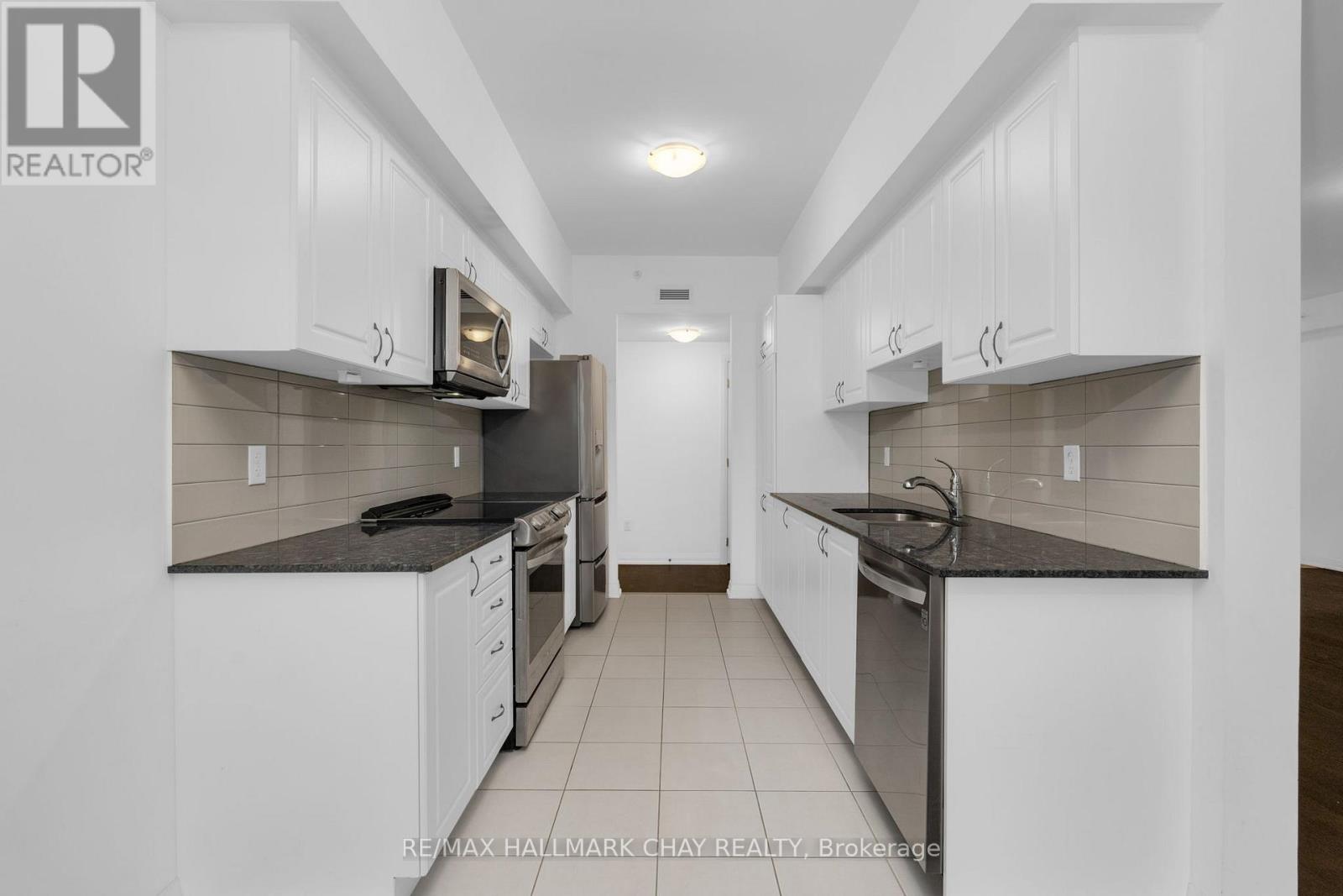 301 - 54 Koda Street, Barrie, Ontario  L9J 0J6 - Photo 12 - S12761644