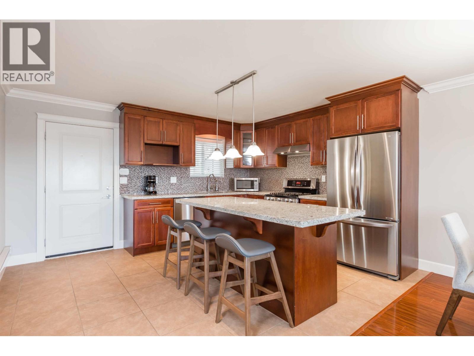 3 388 Ellesmere Avenue, Burnaby, British Columbia  V5B 3S9 - Photo 8 - R3087395