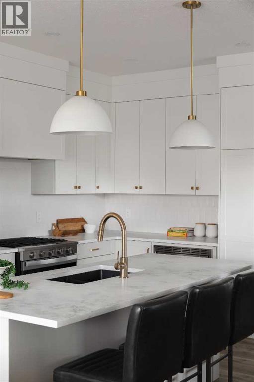 88 Sunrise Heath, Cochrane, Alberta  T4C 0H4 - Photo 8 - A2282892