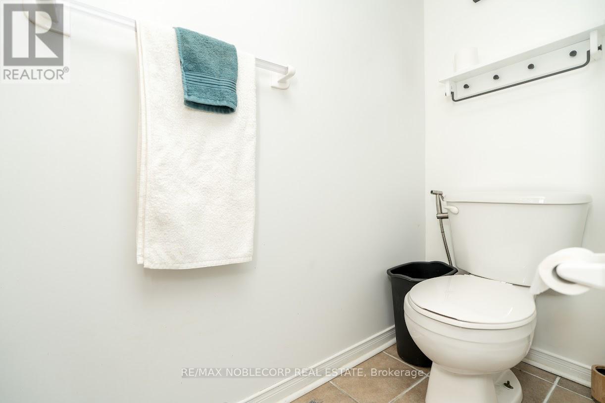 192 - 4975 Southampton Drive, Mississauga, Ontario  L5M 8E4 - Photo 13 - W12761104