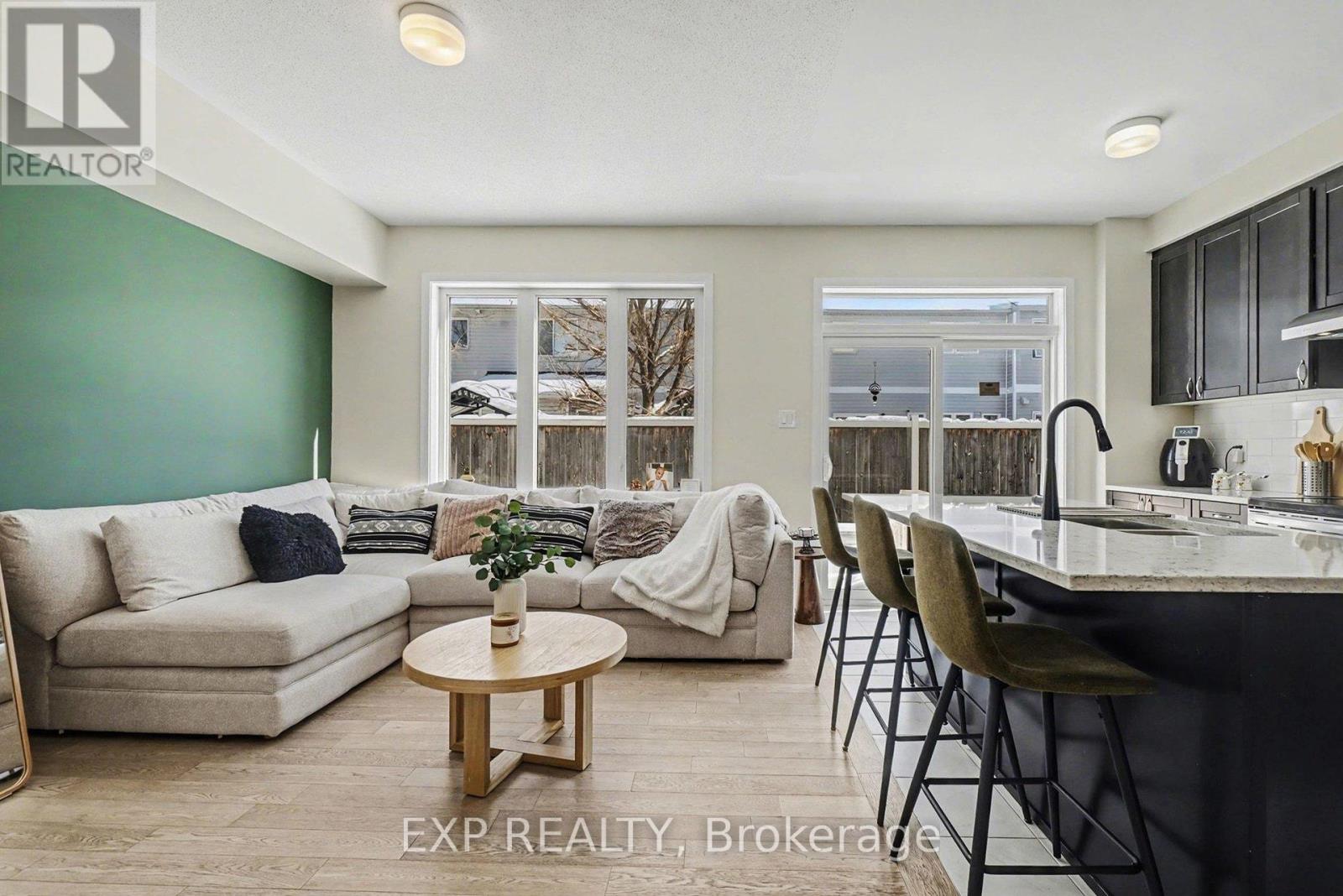 2142 Winsome Terrace, Ottawa, Ontario  K4A 0K6 - Photo 2 - X12761494