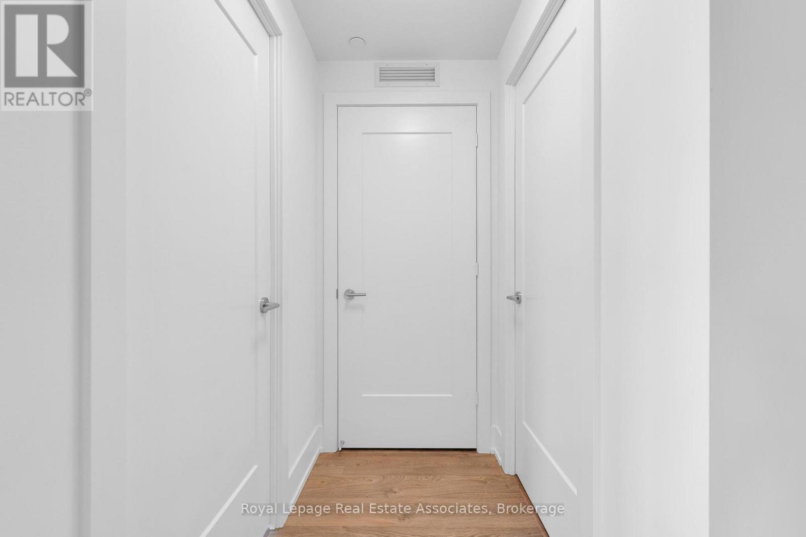 421 - 259 The Kingsway, Toronto (Edenbridge-Humber Valley), Ontario  M9A 0G2 - Photo 19 - W12477191