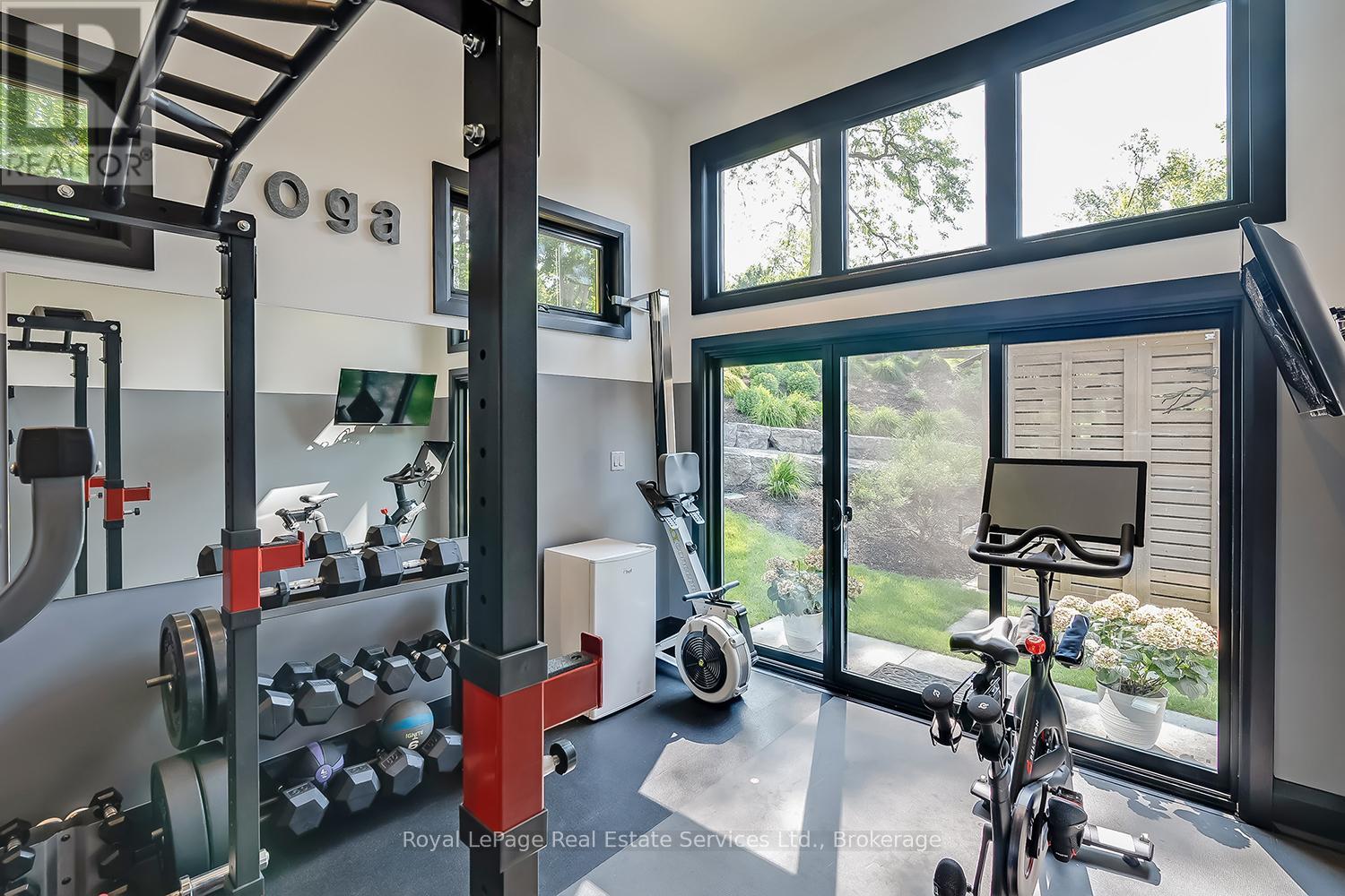 111 Judith Crescent, Hamilton, Ontario  L9G 1L3 - Photo 25 - X12761042