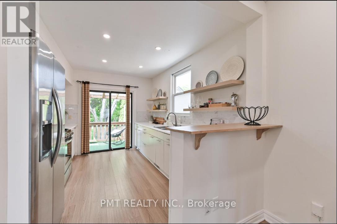 Main - 406 Nairn Avenue, Toronto, Ontario  M6E 4J3 - Photo 11 - W12761132