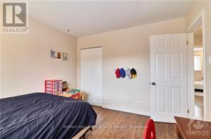 841 Balsam Drive, Ottawa, Ontario  K1E 1B8 - Photo 16 - X12761580