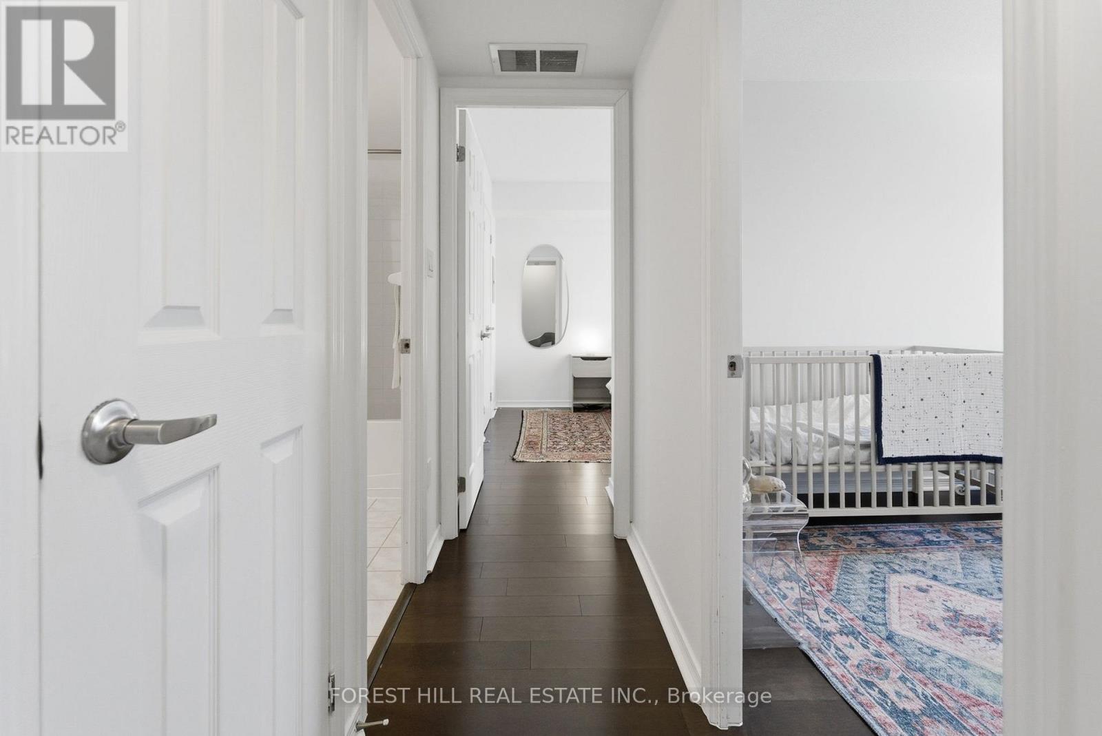 220 - 20 Elsie Lane, Toronto, Ontario  M6P 3N9 - Photo 19 - W12761150