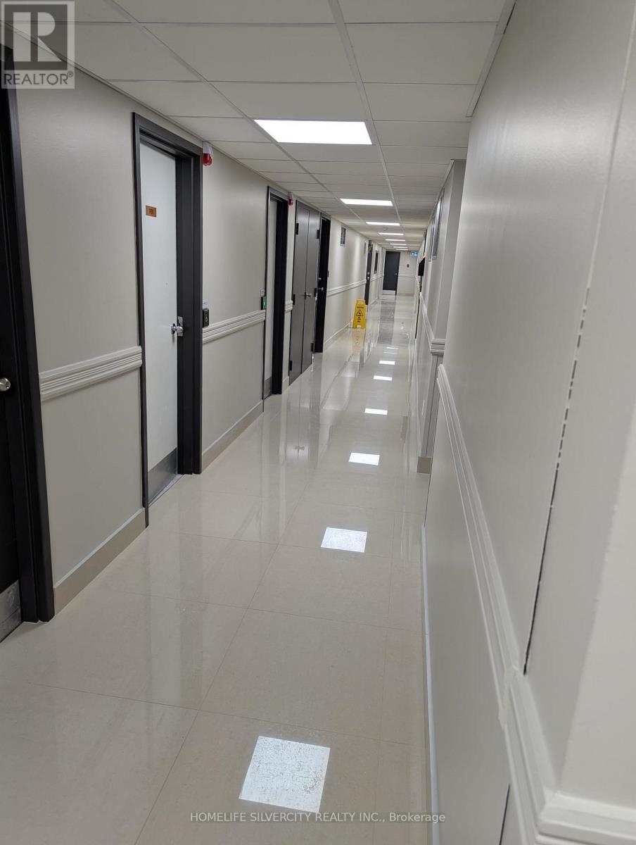 404 - 2929 Aquitaine Avenue, Mississauga, Ontario  L5N 2C7 - Photo 15 - W12745382