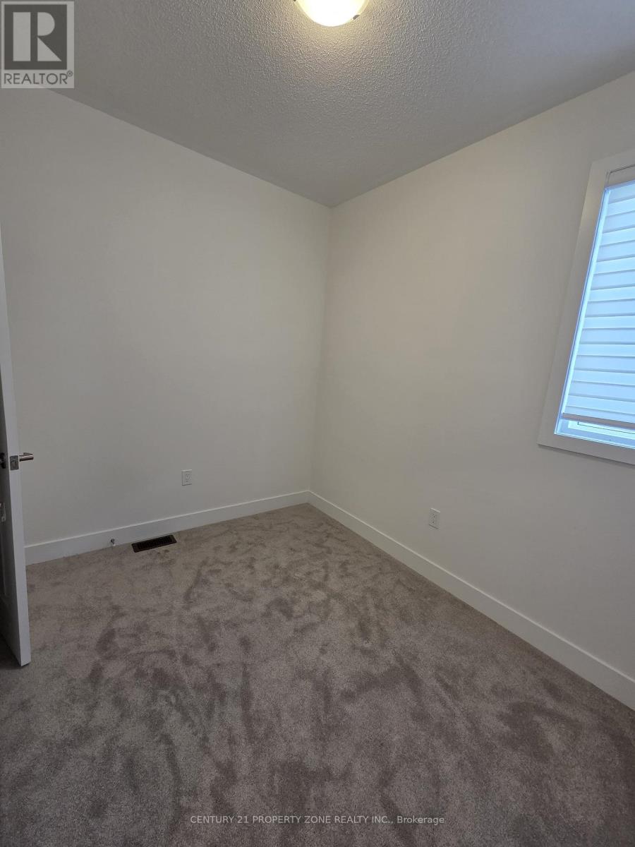 1287 Dempster Lane, Oakville, Ontario  L6H 7Y8 - Photo 9 - W12745074