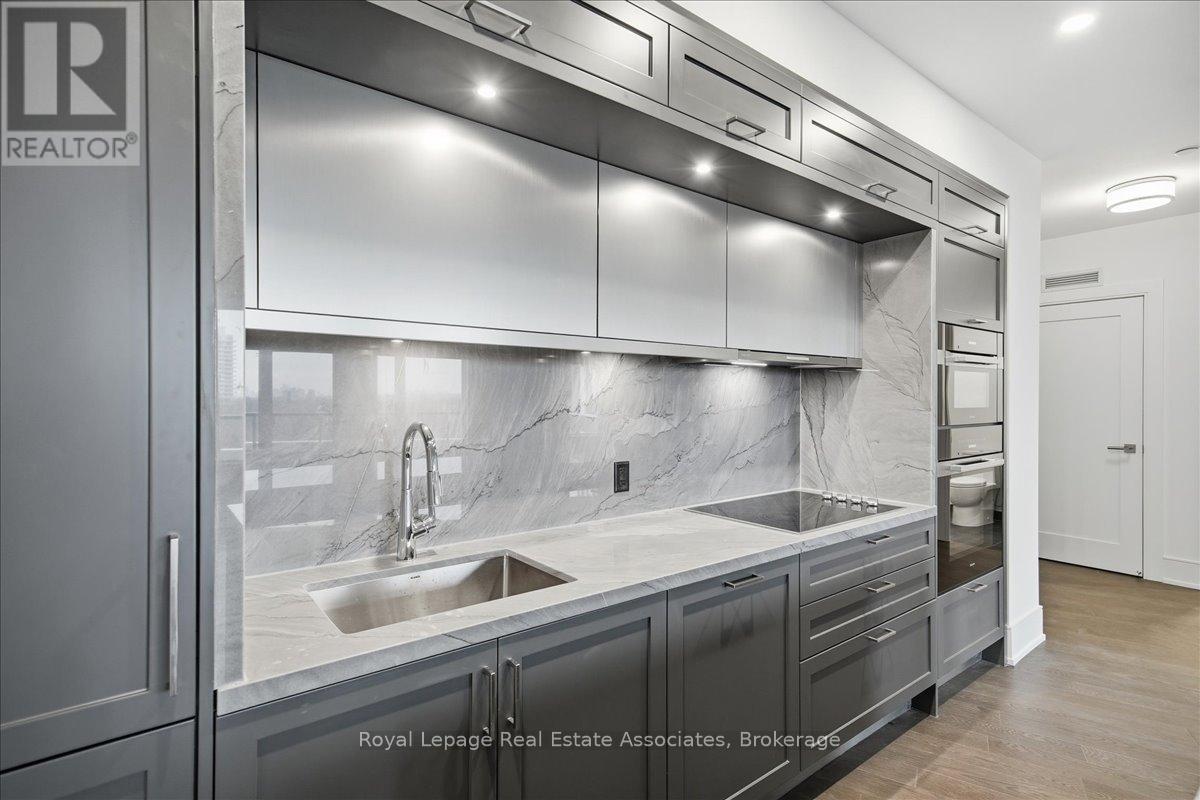 725 - 259 The Kingsway, Toronto (Edenbridge-Humber Valley), Ontario  M9A 0G2 - Photo 7 - W12697596