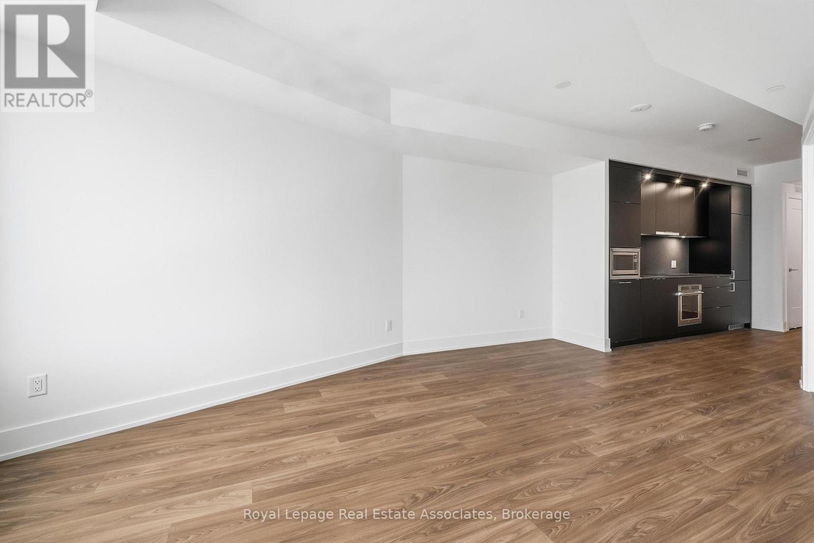 630 - 259 The Kingsway, Toronto (Edenbridge-Humber Valley), Ontario  M9A 0G2 - Photo 8 - W12721776