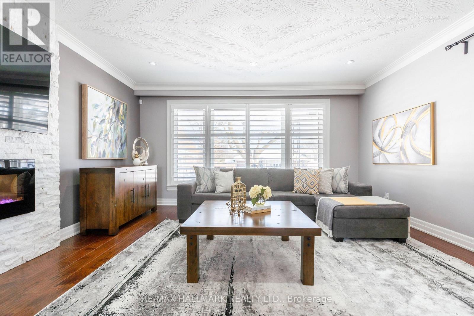 16 Marblehead Road, Toronto, Ontario  M9R 3B6 - Photo 7 - W12756268